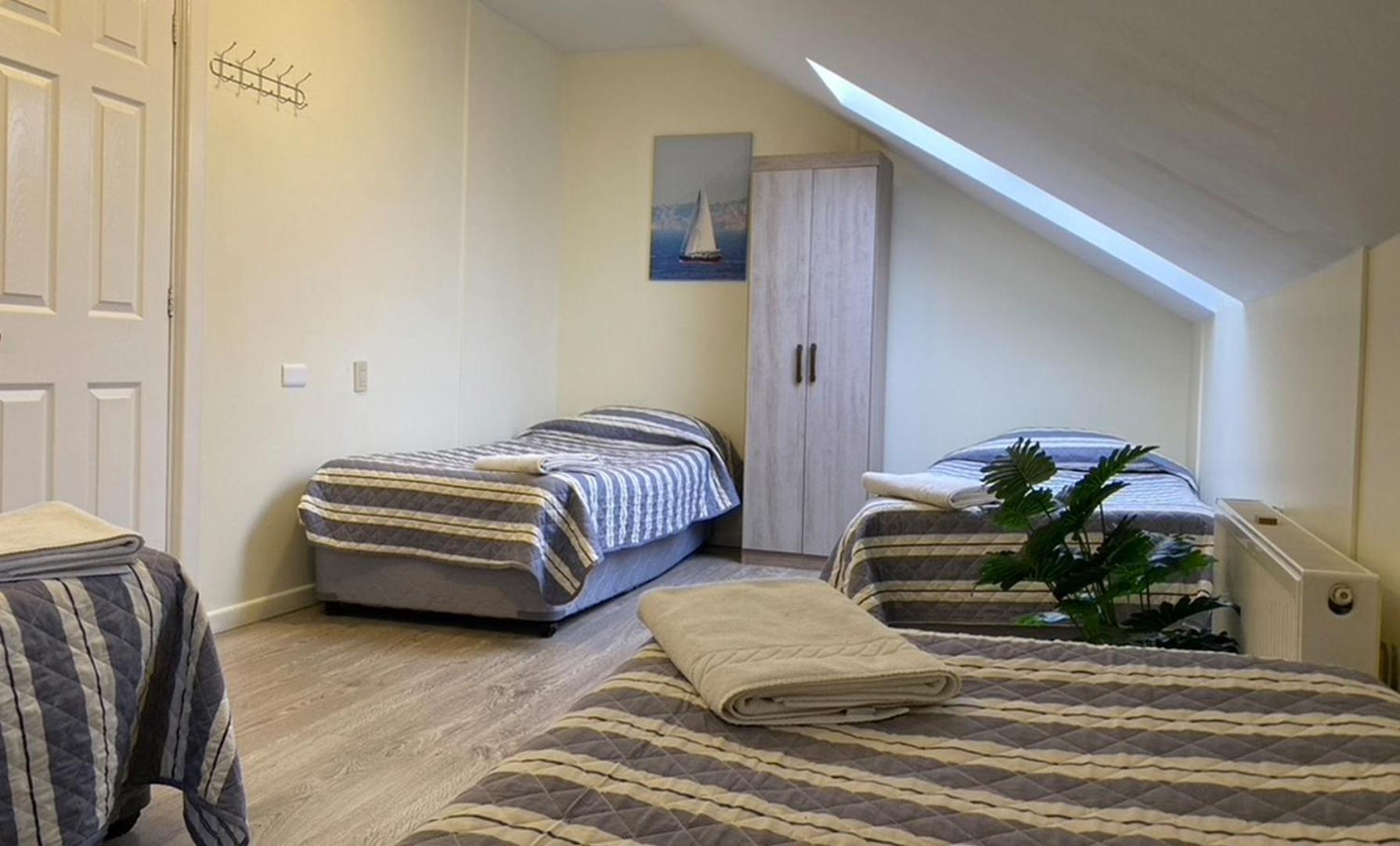 Hostal Del Tuto Punta Arenas Exterior photo